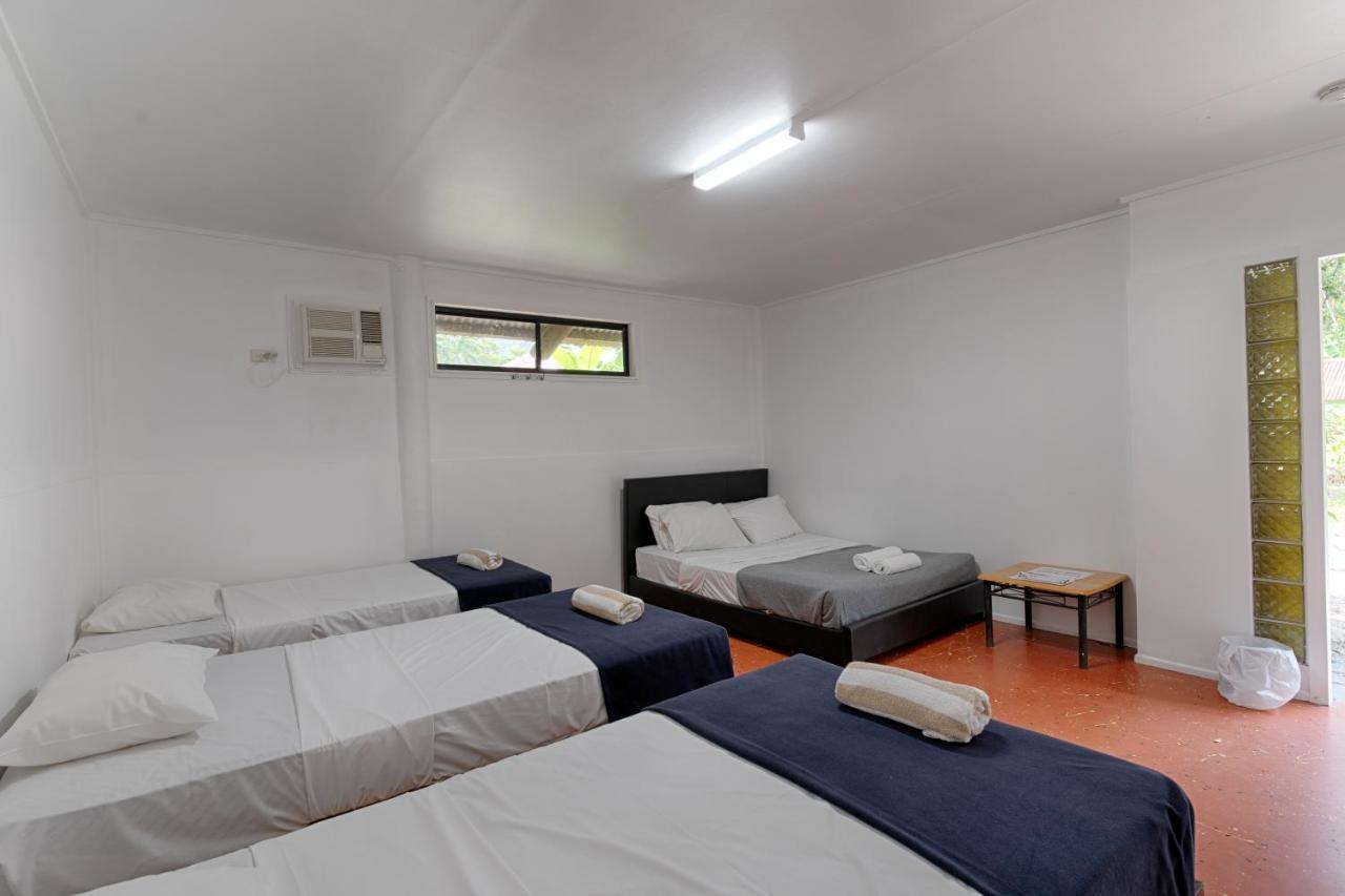 Pk's Jungle Village Hostel *